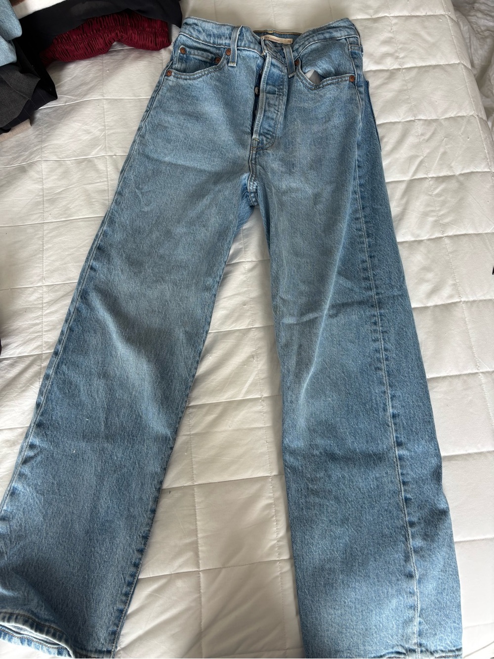 Levi’s Ribcage straight size 25